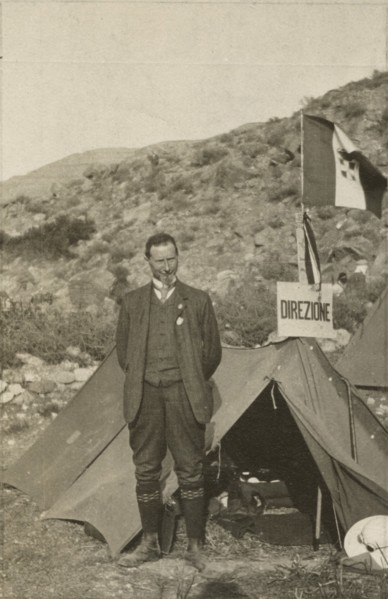 Luigi Vittorio Bertarelli in front of his tent. 1910-1920
