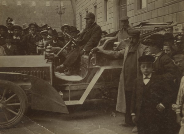 Frederick Johnson in the car. 
	
		1904
