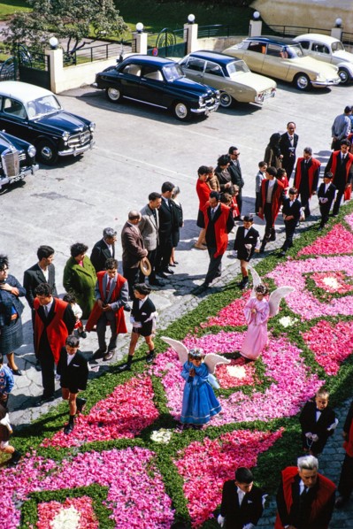 Street religious procession, Procissao de Senhor der Infernos, Furnas, Sao Miguel Island, Azores,