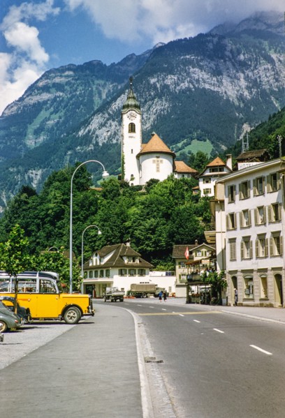 Church of the Sacred Heart of Jesus, Pfarrkirche Herz Jesu, Fluelen or Flüelen, Lake Lucerne,