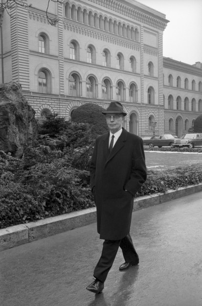 Federal Councillor Willy Spuhler on the day before his resignation, 1970