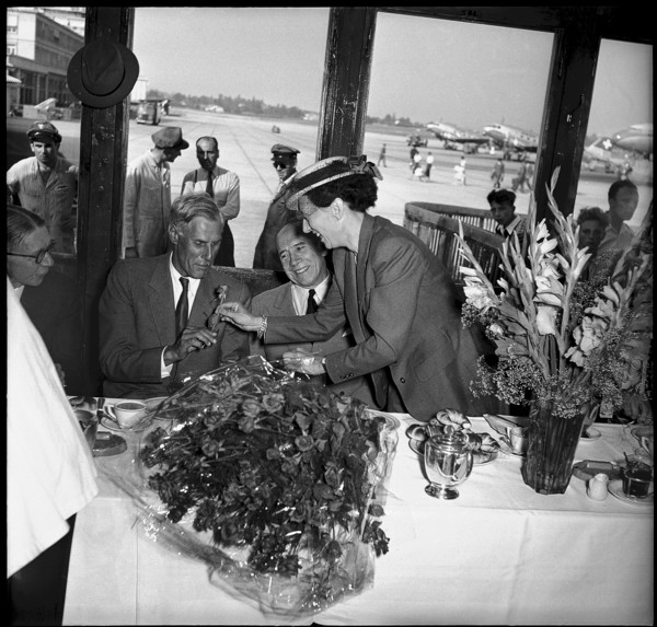 Arrival of the Swiss Mount Everest expedition in Geneva International Airport 1952