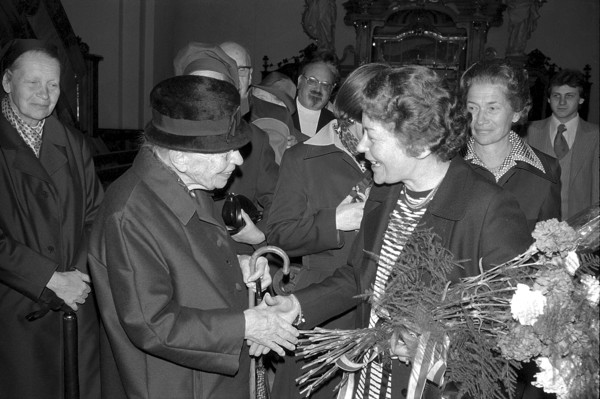 Celebration for the president of National Council Elisabeth Blunschy in Schwyz 1977