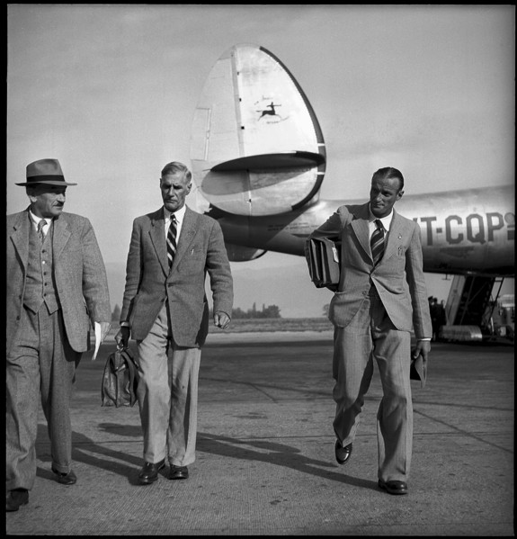 Swiss Himalaya expedition 1949: Return of the doctor Wyss-Dunant and of the mountain guide Jakob