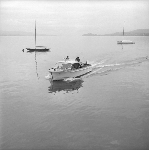 Water rescue police of the cantonal police Zurich 1957