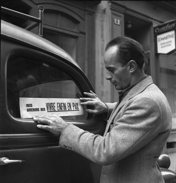 Private persons appeal for peace in Neuchatel 1949