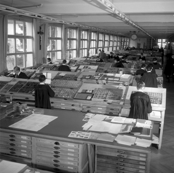 The Kleinen Schwestern von St. Paul in Fribourg 1959