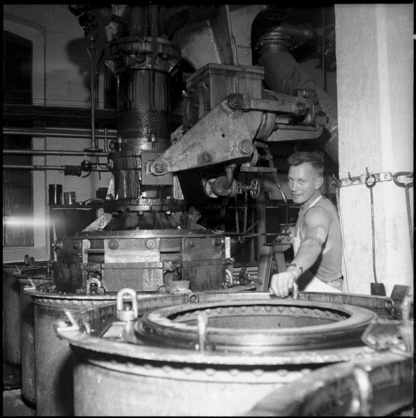 Aarberg sugar factory and refinery 1956