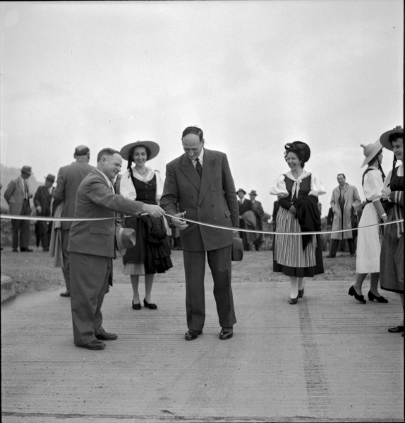 Opening of the Route de la Corniche-Dezaley 1952