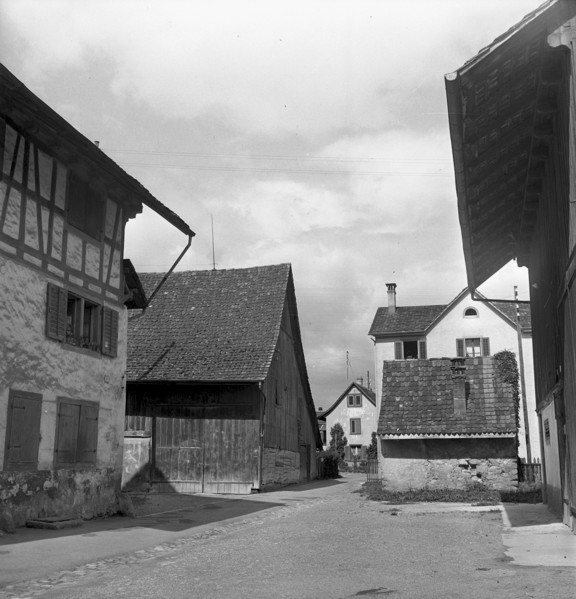 Old farmhouses in Zurich-Altstetten 1941