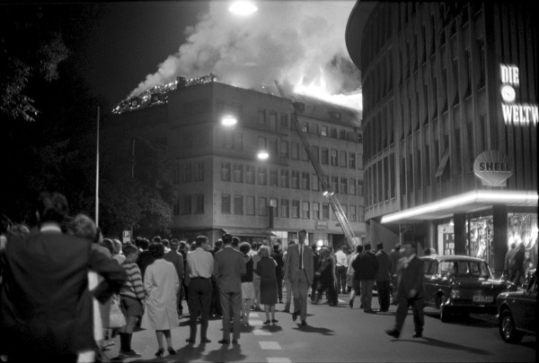 Big fire at EPA department store, Sihlporte in Zurich 1967
