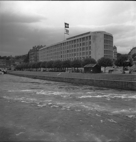 Geneva, Hotel du Rhone 1950