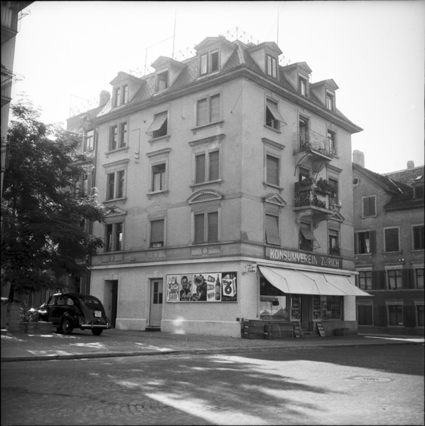 Billboard advertisement in Zurich, 1955