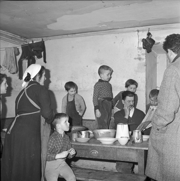 Family at the table, Balsthal 1962