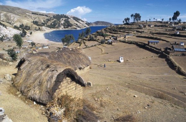 BOLIVIA, Lake Titicaca, Isla del Sol