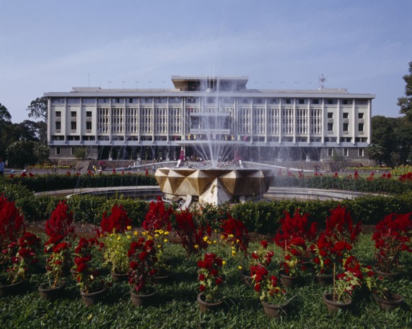 VIETNAM, South, Ho Chi Minh , "Reunification Hall Presidential Palace Museum, fountain, flowers "