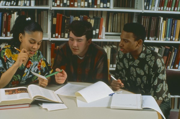 USA, Mn, St Paul, 17year old High School students at Macalester College library