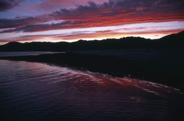 MONGOLIA, Arkahangai , Tsaagan Nuur, Lake with sunset