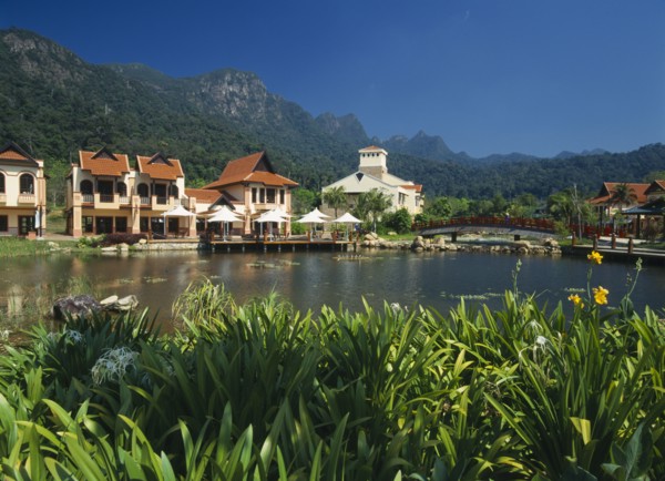 MALAYSIA, Kedah, Langkawi, Oriental Village shopping complex at Burau Bay set around an artificial