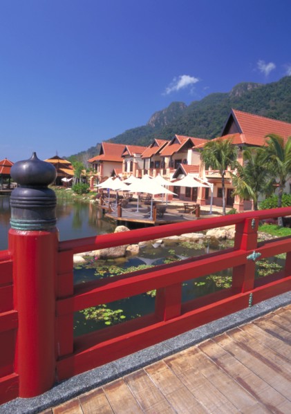MALAYSIA, Kedah, Langkawi, Oriental Village shopping complex at Burau Bay set around an artificial