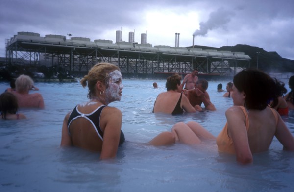 ICELAND, Gullbringu, Reykjanes Peninsula, Bathers in the Svartsengi thermal power station Blue