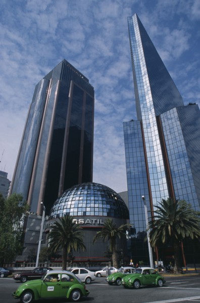 MEXICO, Mexico City, "Financial district in Zona Rosa on Paseo de La Reforma.  Domed roof of bank