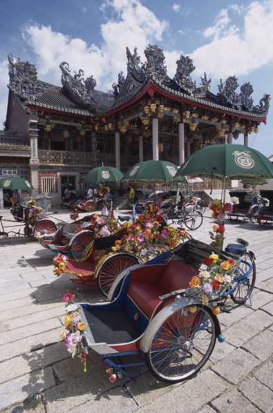 MALAYSIA, Penang, Georgetown, "Koo Kongsi, the Dragon Mountain Hall. Exterior of clan house with