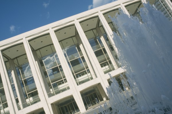 USA, New York, Manhattan, Lincoln center with fountain outside entrance