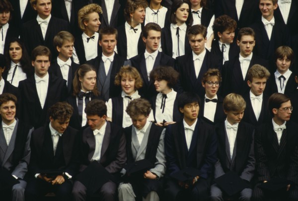 ENGLAND, Oxfordshire, Oxford University, First year students at University College pose for a
