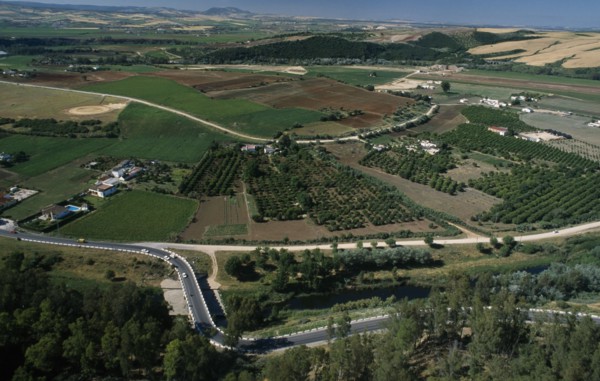 SPAIN, Andalucia, Cadiz, Arcos de la Frontera. Vista of surrounding countryside from Plaza del