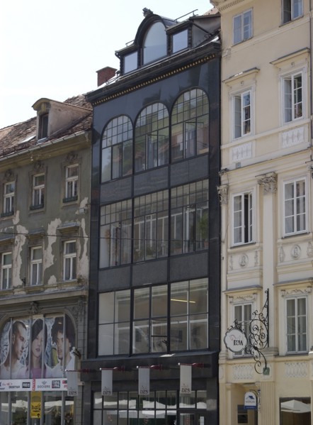 SLOVENIA, Ljubljana, Art Nouveau facade of Trubarjev Antikvariat bookshop