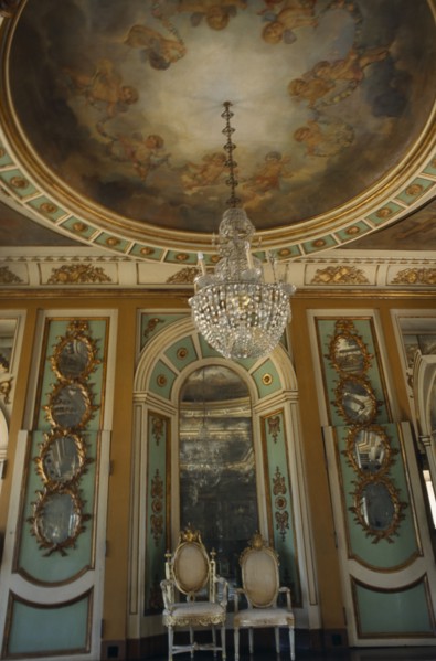 PORTUGAL, Near Lisbon, Palacio Nacional de Queluz interior. Sala dos Exbaixadores with throne