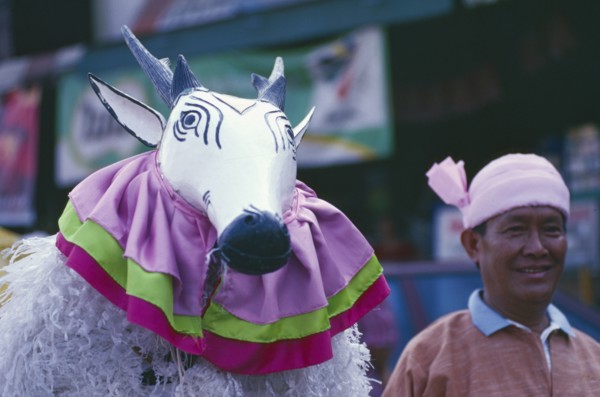 THAILAND, Chiang Mai, Shan Poi San Long. Crystal Children ceremony with Antelope and man in Shan