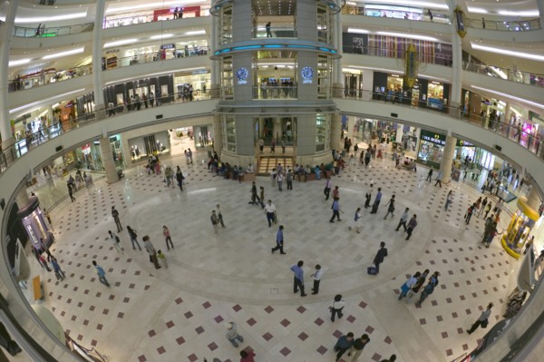 MALAYSIA, Kuala Lumpur, Interior of the Kuala Lumpur City Centre KLCC shopping arcade.