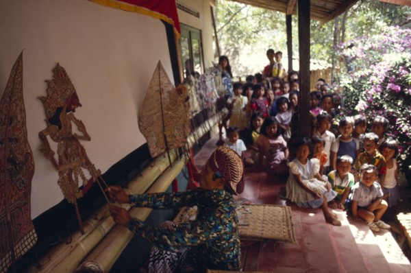 INDONESIA, Theatre, Shadow puppet show depicting stories from Hindu epics.