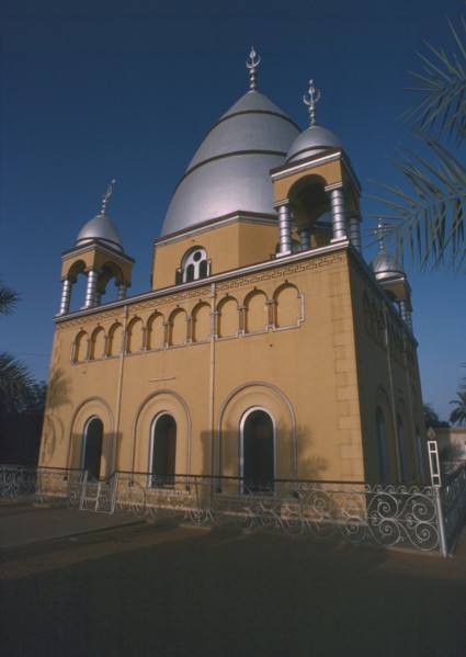 SUDAN, Omdurman, "Tomb of the Madhi, Muhammad Ahmad ibn as Sayyid Abd Allah.  Exterior with domed