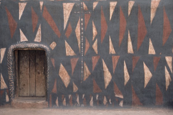 GHANA, North, Architecture, "Traditional mud architecture.  Walls painted with broken calabash