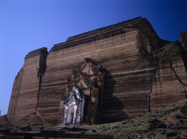 MYANMAR, Mingun, Mingun Paya exterior facade of unfinished pagoda begun in 1790 which suffered