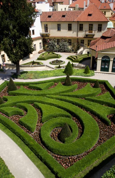 CZECH REPUBLIC, Bohemia, Prague, The Vrtba Gardens in the Little Quarter with pattern cut in box