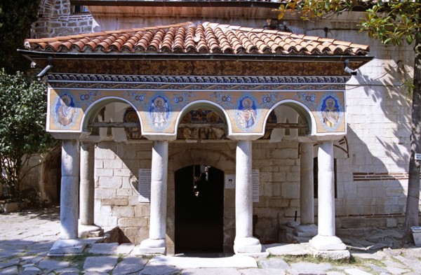 BULGARIA, Bachkovo, Bachkovo Monastery arches.