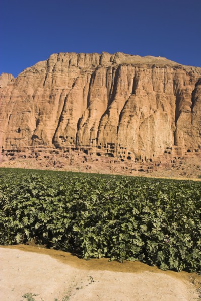 AFGHANISTAN, Bamiyan Province, Bamiyan , Caves in cliffs near empty niche where the famous carved