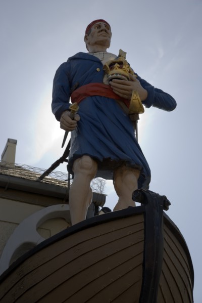 ENGLAND, West Sussex, Shoreham-by-Sea, Exterior of the Crown and Anchor public house in the high