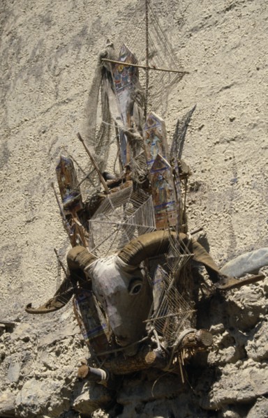 NEPAL, Annapurna Region, Lubra, Circuit Trek. m-do ( animistic devil trap ) hanging above the door