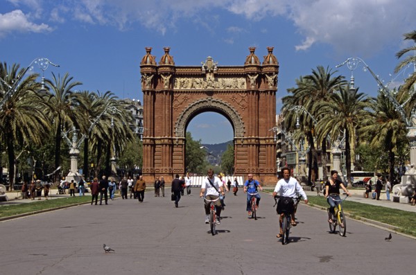 SPAIN, Catalonia, Barcelona, "Passeig Lluis Companys, Arc de Triomf."