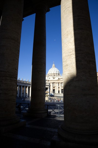 ITALY, Lazio, Rome, Vatican City The Basilica of St Peter and the square or Piazza San Pietro with