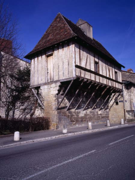 FRANCE, Dordogne, Perigeux, House View Moulin balanced on top of remains of town hall circa 17th