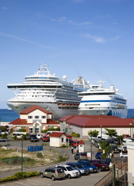 WEST INDIES, Grenada, St George, The cruise ship liners Caribbean Princess and Aida Aura docked at