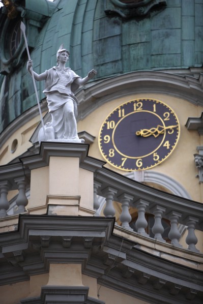 Germany, BErlin, Charlottenburg Palace, Statue & clock face on dome.