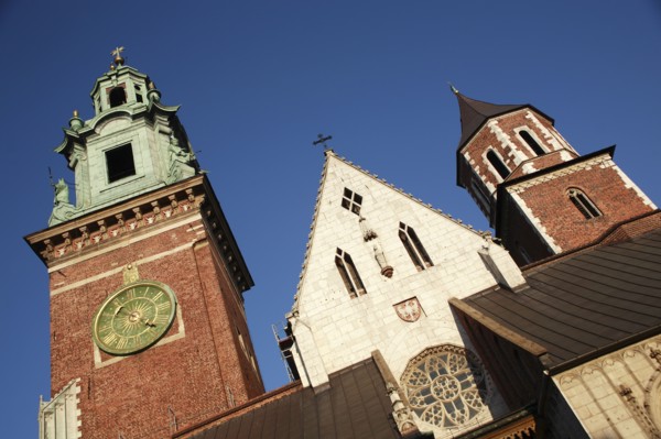 Poland, Krakow, Wawel Cathedral exterior.