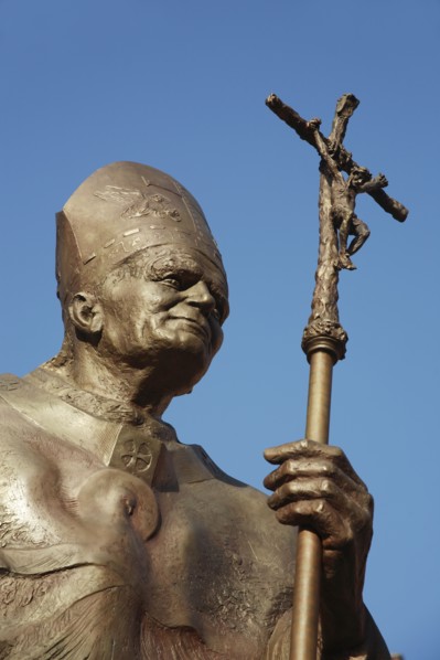 Poland, Krakow, statue of Pope John Paul II in the courtyard of Wawel Cathedral.